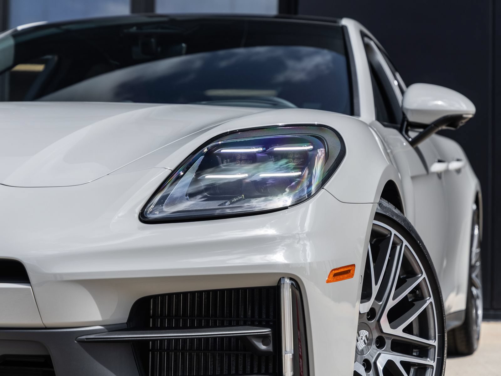New 2026 Porsche Panamera 4 AWD/4WD image 18
