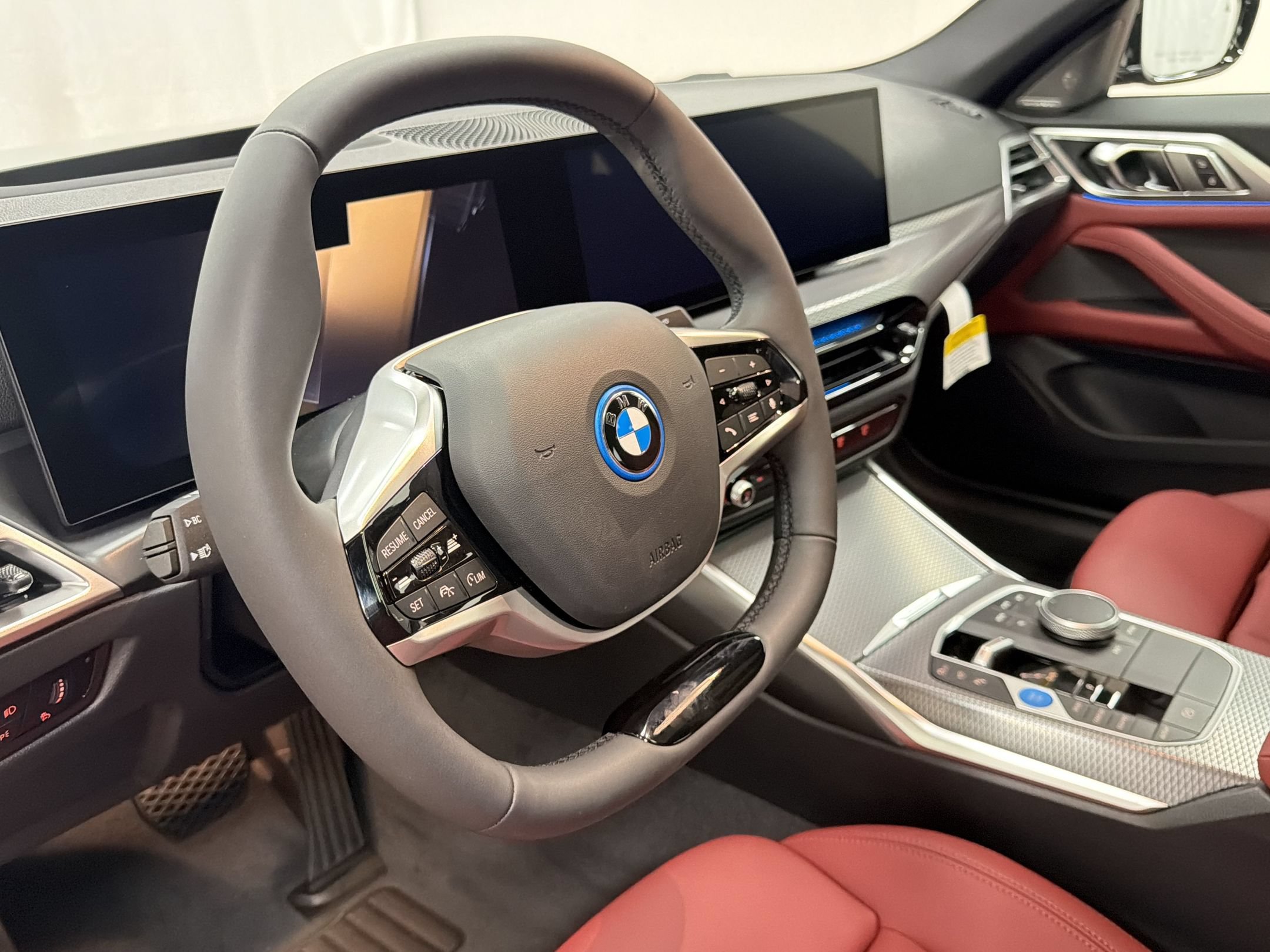 Used 2026 BMW i4 xDrive40i w/ Premium Package AWD/4WD image 10