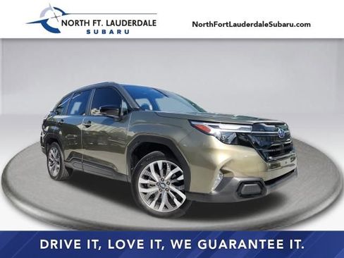 Used 2025 Subaru Forester Touring image 1