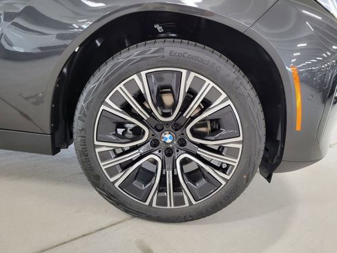 Used 2026 BMW X3 xDrive30 w/ Premium Package image 4