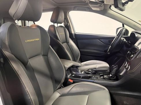 Used 2021 Subaru Crosstrek 2.5i Sport w/ Moonroof Package image 10