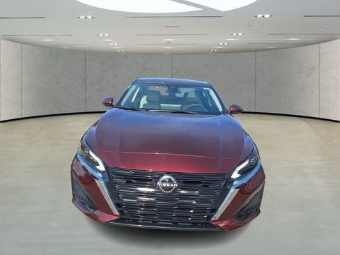 Used 2024 Nissan Altima 2.5 SL image 8