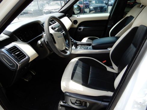 Used 2020 Land Rover Range Rover Sport HST AWD/4WD image 11