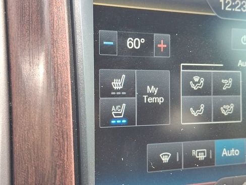 Used 2013 Ford F150 King Ranch w/ King Ranch Luxury Pkg AWD/4WD image 23