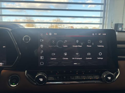 Used 2023 GMC Canyon AT4 w/ AT4 Premium Package image 12