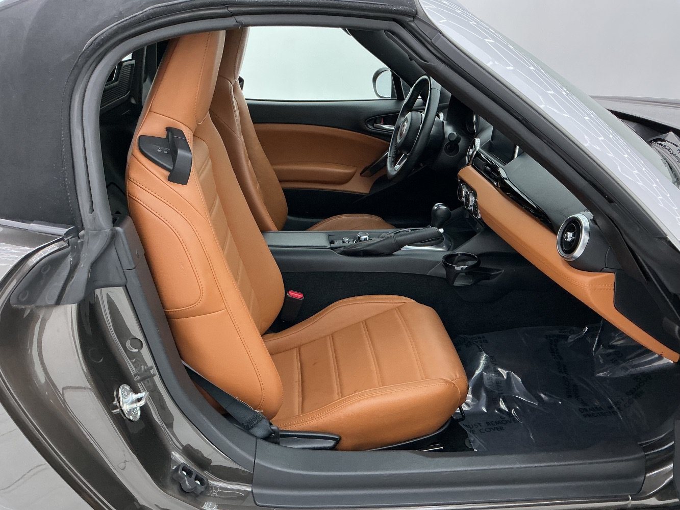 Used 2017 FIAT 124 Spider Lusso RWD image 21