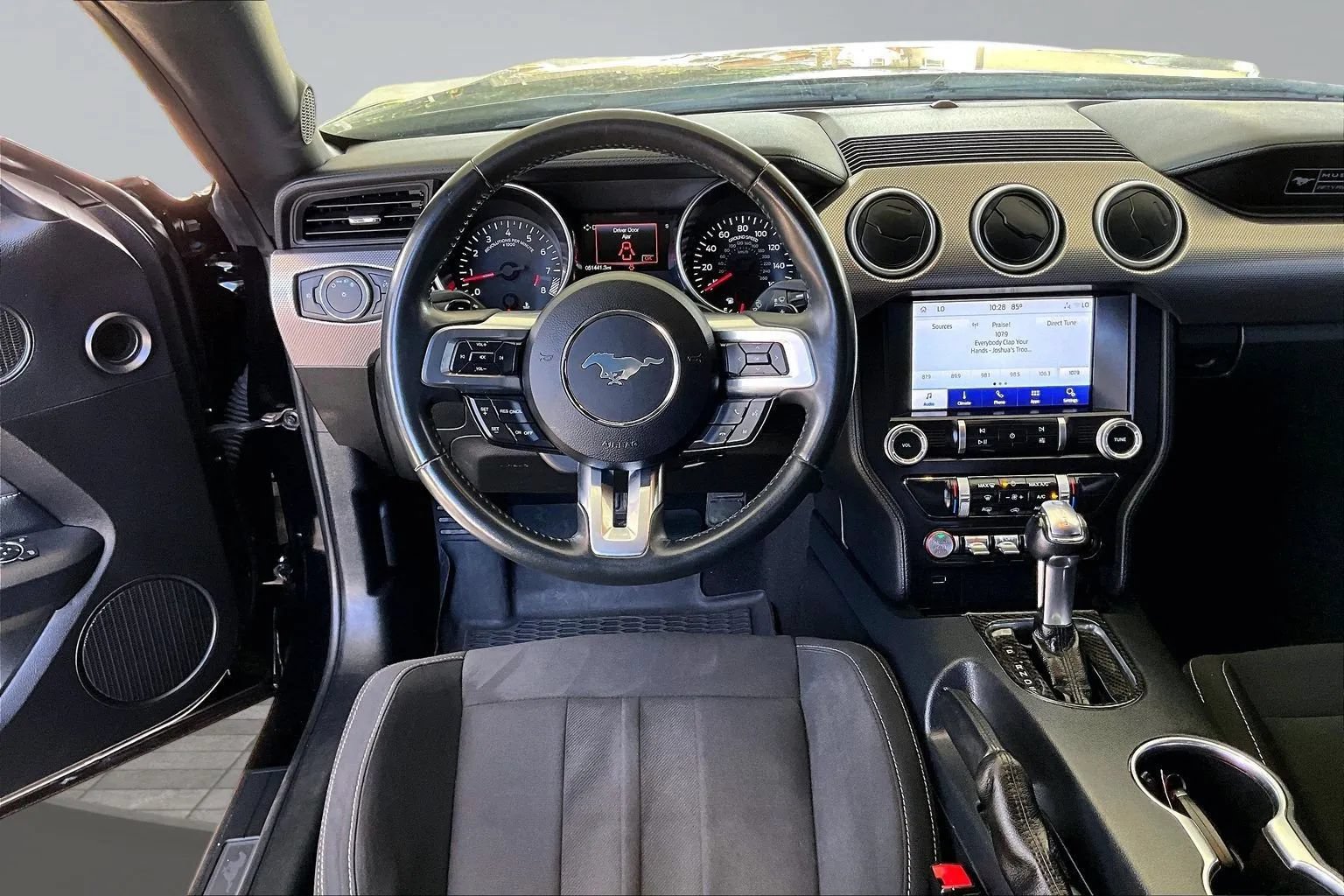 Used 2020 Ford Mustang GT w/ Equipment Group 301A RWD image 8