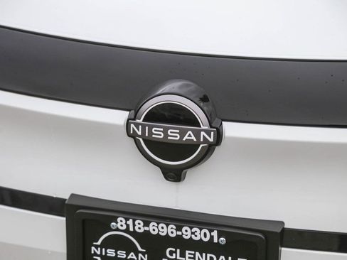 New 2026 Nissan Leaf SV+ w/ Illuminated Package image 5