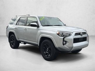 Used 2024 Toyota 4Runner SR5 video 3