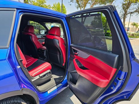 Used 2024 Acura MDX A-Spec image 32