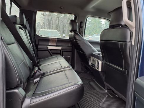 Used 2017 Ford F250 Lariat w/ Chrome Package image 6