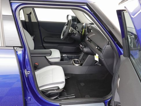 New 2025 MINI Cooper S image 19