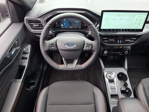 Used 2025 Ford Escape ST-Line w/ Tech Pack #1 AWD/4WD image 12