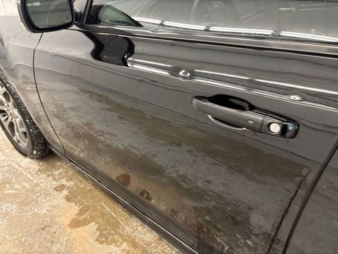 Used 2018 Chrysler 300 S w/ 300S Premium Group 2 image 20