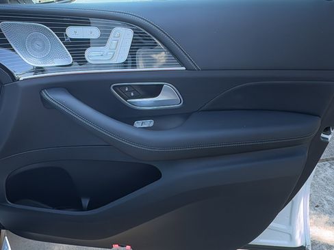 Used 2024 Mercedes-Benz GLE 53 AMG 4MATIC Coupe image 30