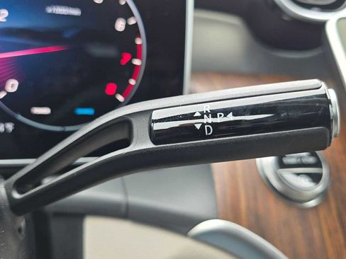 Certified 2026 Mercedes-Benz GLC 300 4MATIC image 37
