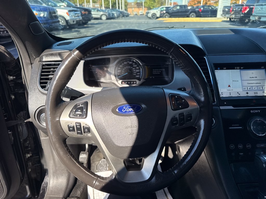 Used 2016 Ford Taurus SHO w/ Equipment Group 401A AWD/4WD image 41