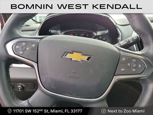 Used 2023 Chevrolet Traverse LT image 12