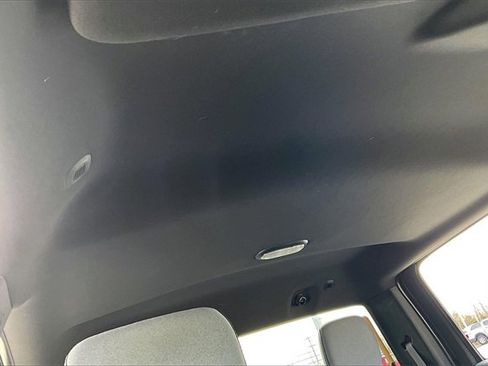 Used 2021 RAM 2500 Big Horn w/ Level 1 Equipment Group image 28