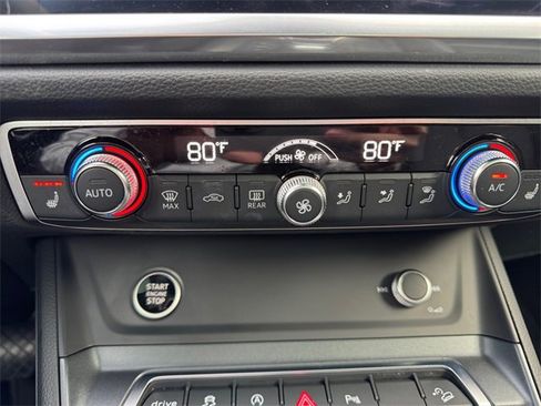 Used 2021 Audi Q3 2.0T Premium Plus w/ Premium Plus Package image 16