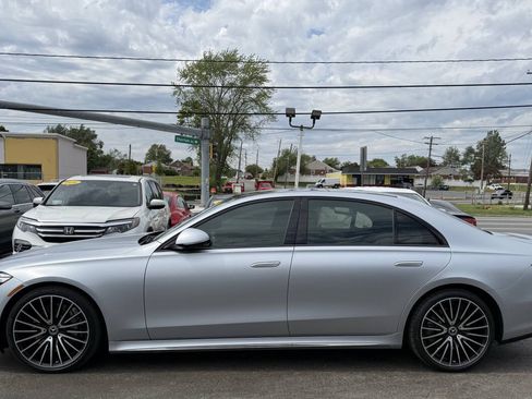 Used 2023 Mercedes-Benz S 580 4MATIC Sedan image 8