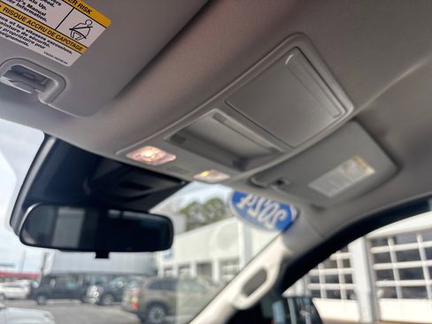 Used 2024 Ford Ranger XL image 27