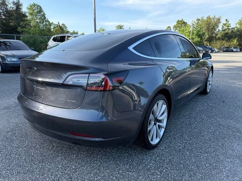 Used 2018 Tesla Model 3 Long Range AWD/4WD image 9