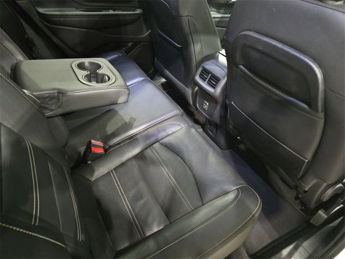 Used 2024 GMC Terrain Denali image 11