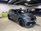 Used 2022 Volkswagen Tiguan SE R-Line image 3