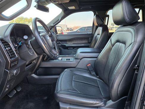 Used 2021 Ford Expedition Limited image 9