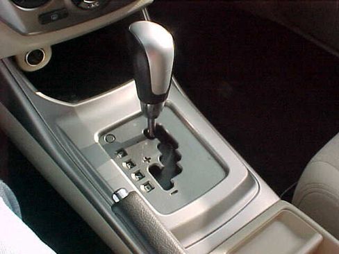 Used 2010 Subaru Impreza 2.5i Premium image 22