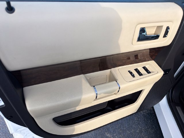 Used 2019 Ford Flex Limited w/ Equipment Group 301A AWD/4WD image 12