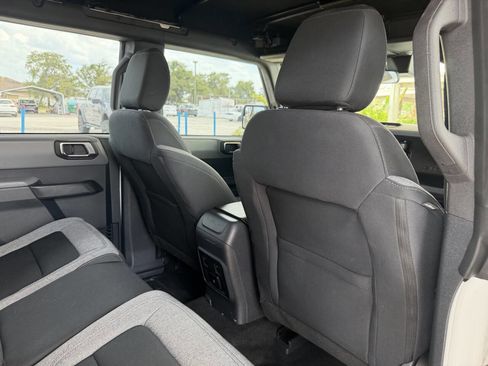 Used 2022 Ford Bronco 4-Door w/ Sasquatch Package AWD/4WD image 21