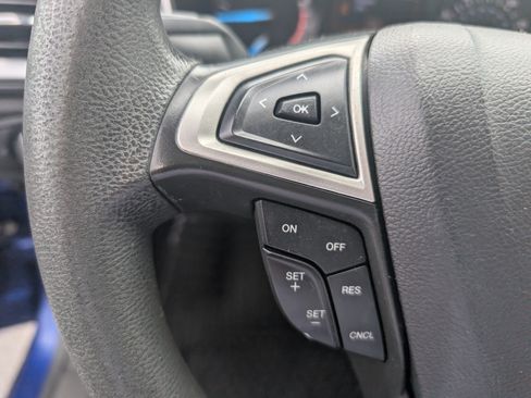 Used 2013 Ford Fusion SE FWD image 15
