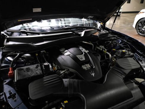 Used 2017 Maserati Ghibli RWD image 45