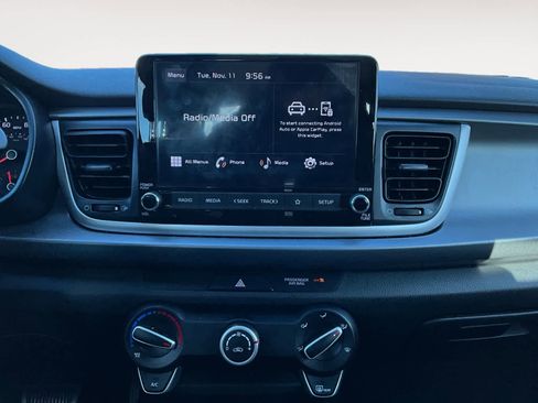 Used 2023 Kia Rio S image 13