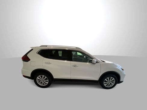 Used 2018 Nissan Rogue SV AWD/4WD image 9