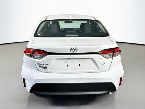 Used 2023 Toyota Corolla LE FWD image 6