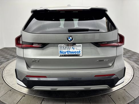 Used 2024 BMW X1 xDrive28i image 15