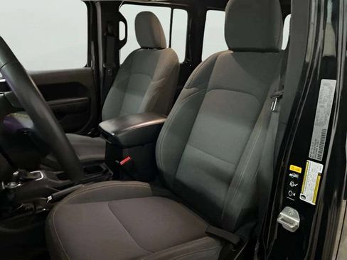 Used 2024 Jeep Wrangler Unlimited Sport AWD/4WD image 68