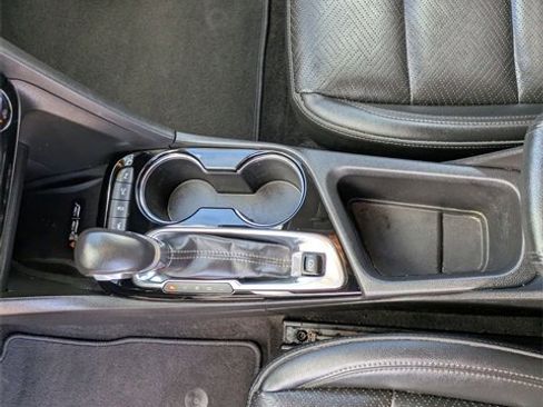 Used 2022 Buick Encore GX Essence w/ Advanced Technology Package image 15