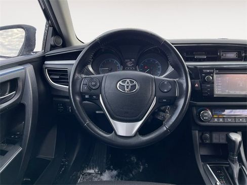 Used 2016 Toyota Corolla S image 12