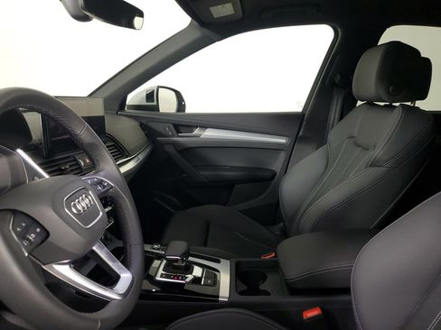 Used 2025 Audi Q5 2.0T Premium image 22