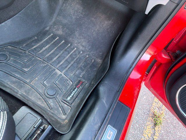 Used 2016 Ford Mustang GT Premium w/ Equipment Group 401A RWD image 17