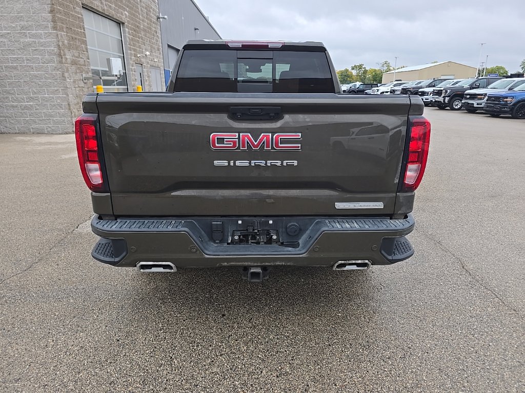 Used 2024 GMC Sierra 1500 Elevation w/ Elevation Premium Package AWD/4WD image 5