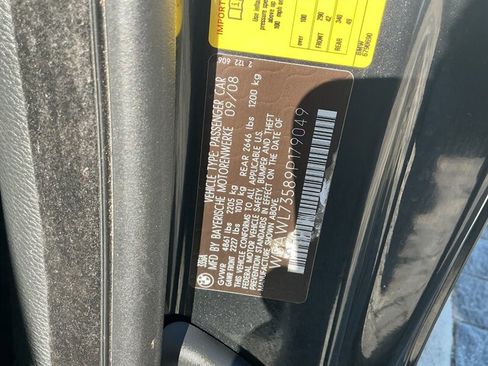 Used 2009 BMW 335i Convertible image 40