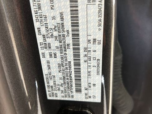 Used 2023 Ford F150 Lariat w/ FX4 Off-Road Package image 19