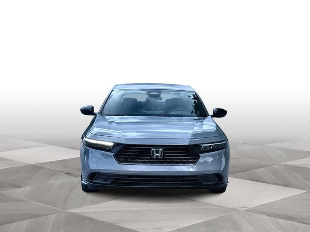 Used 2023 Honda Accord Sport image 3