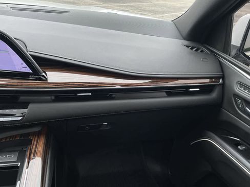 Used 2023 Cadillac Escalade Premium Luxury w/ LPO, Floor Liner Package AWD/4WD image 16