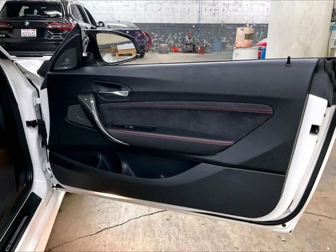 Used 2020 BMW M2 CS image 25